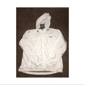 The north face windbreaker :)!🌸